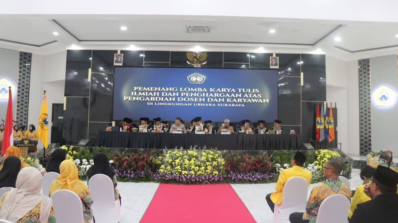 Dies Natalis XLIV Ubhara Surabaya, Muhammad Fadeli Dorong Reformasi Polri Berorientasi Pelayanan Publik