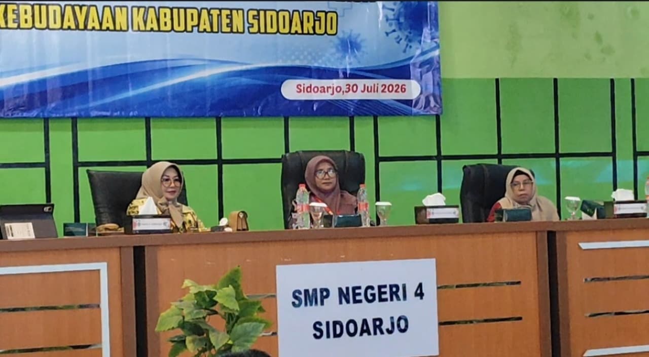 Cegah Penularan HIV pada Remaja, Dinas Dikbud Sidoarjo Sosialisasi ke Ratusan Tenaga Pendidik SMP Negeri dan Swasta di Sidoarjo