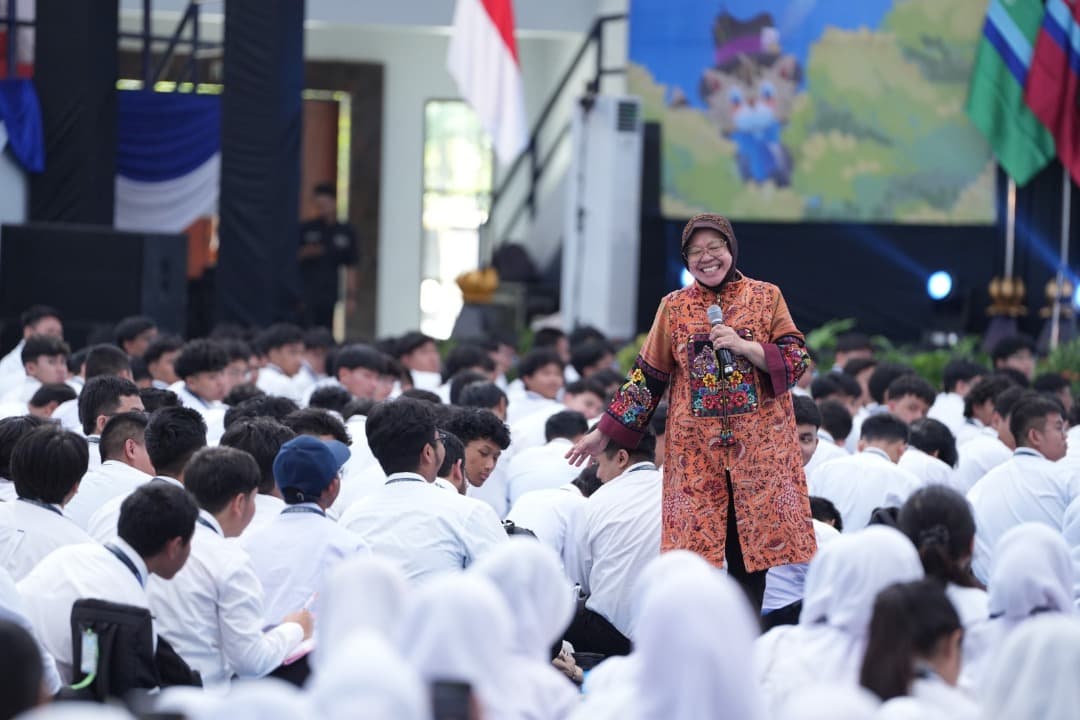 Risma Dorong Mahasiswa Baru ITS Jadi Generasi Tangguh dan Agen Perubahan
