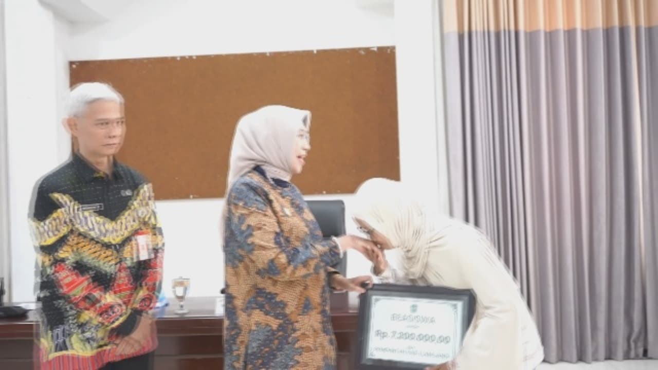 Pemkab Lumajang Buka 100 Beasiswa