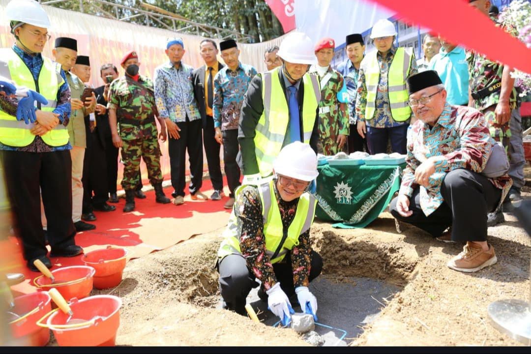 MenDikDasMen RI Isi Pengajian Daerah Muhammadiyah di SMK MUTU Gondanglegi