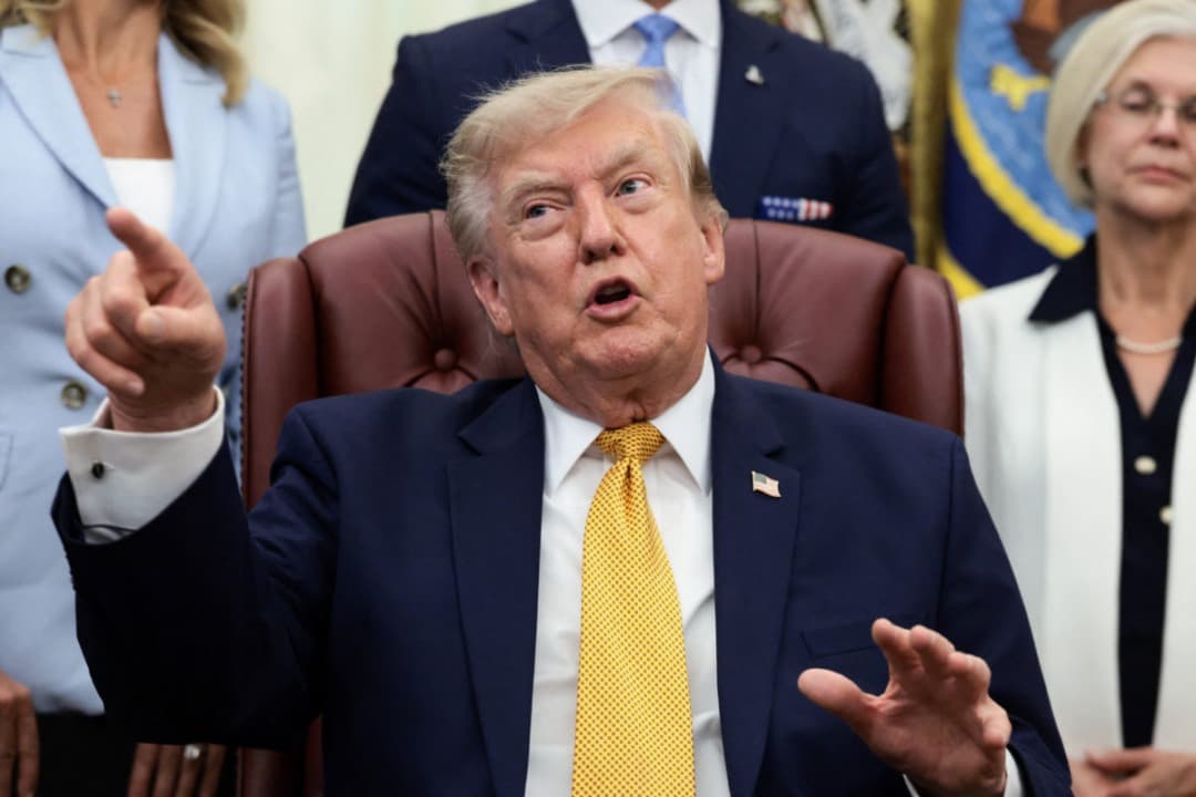 Trump Ingin Akhiri Perang Iran, Pembukaan Selat Hormuz Jadi Syarat Utama