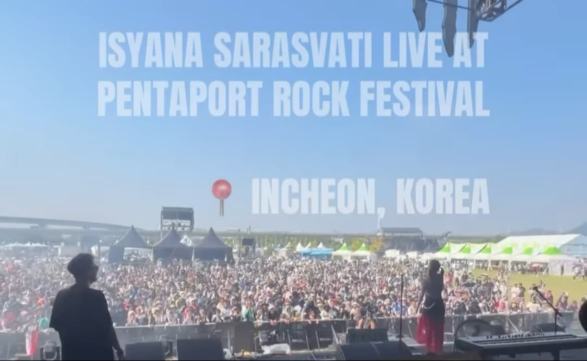 Tampil Memukau di Korea Selatan, Isyana Sarasvati Ramaikan Festival Musik Raksasa Pentaport 2026