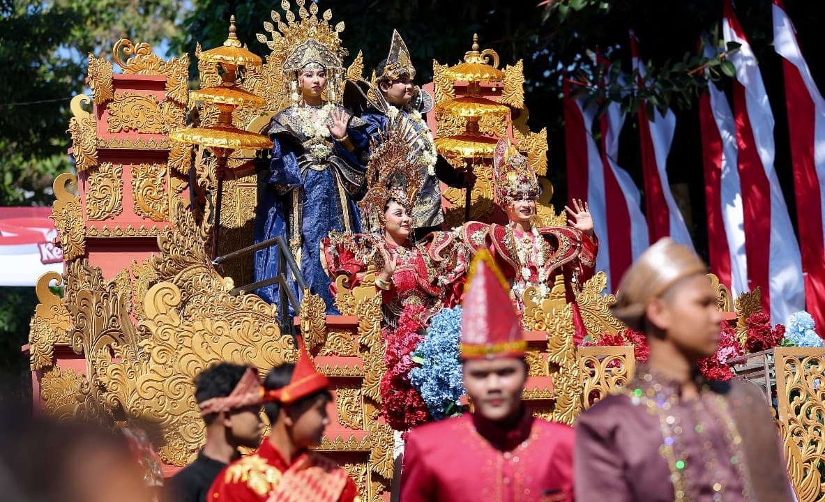 Tampilkan Pesona Budaya Nusantara, Karnaval Kebangsaan Banyuwangi 2026 Berlangsung Meriah