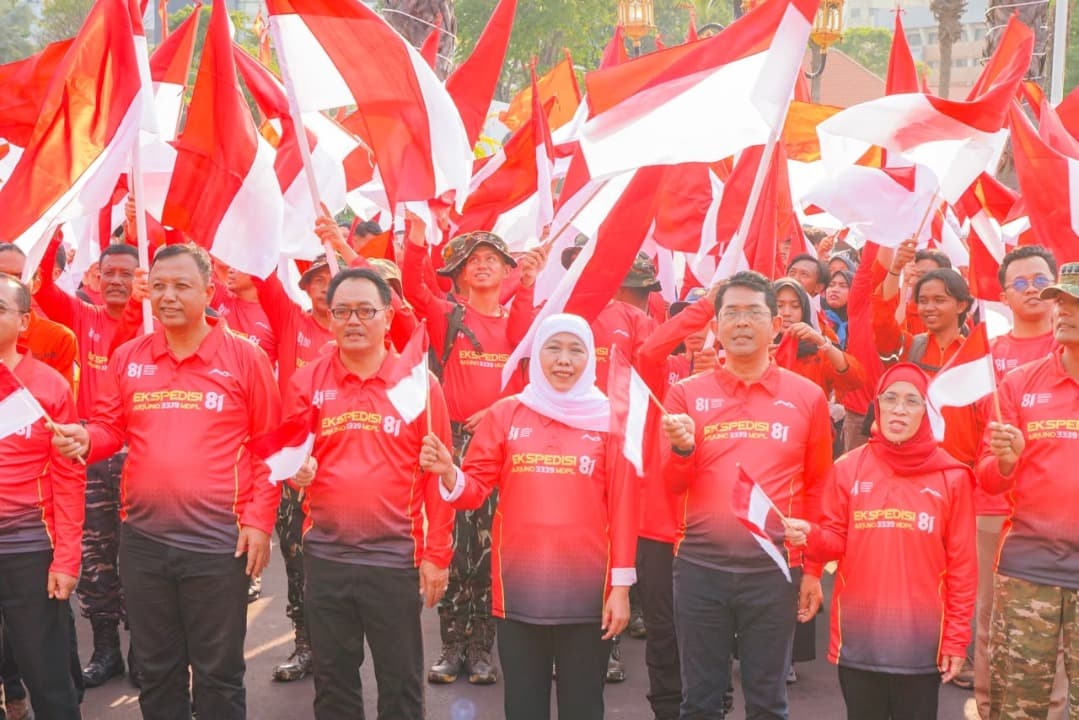 Gubernur Khofifah Berangkatkan Ekspedisi 81, 500 Pendaki Akan Kibarkan Merah Putih di Puncak Gunung Arjuno