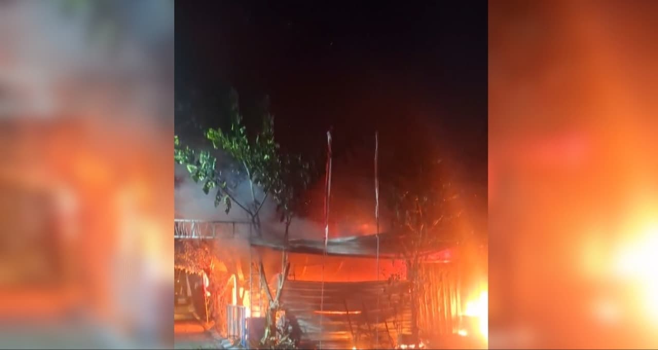 Bengkel Restorasi Motor di Kahuripan Sidoarjo Ludes Terbakar, 22 Motor Hangus