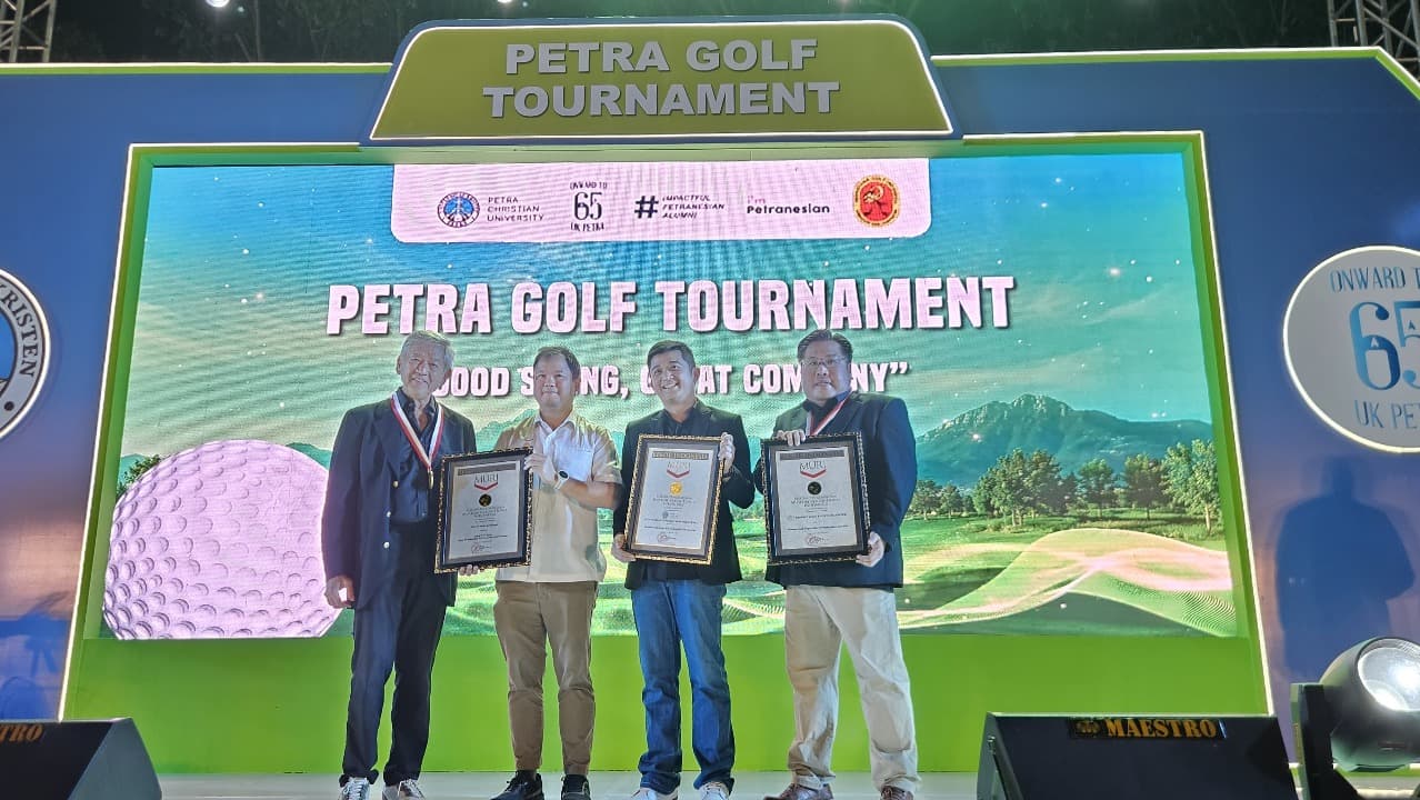 UK Petra Ukir Dua Rekor MURI Olahraga Golf dan Sukses Gelar Liga Mahasiswa