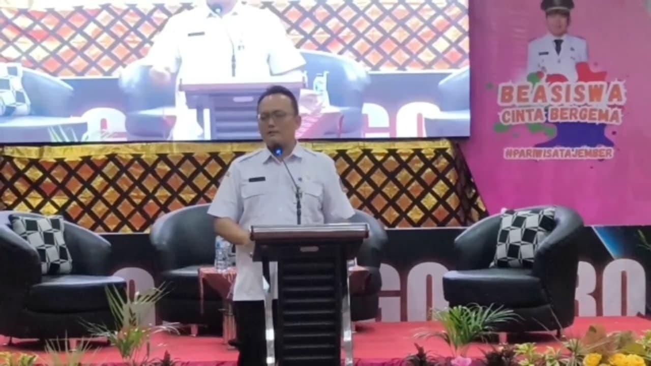 11.469 Mahasiswa Berebut 4.200 Kuota Beasiswa