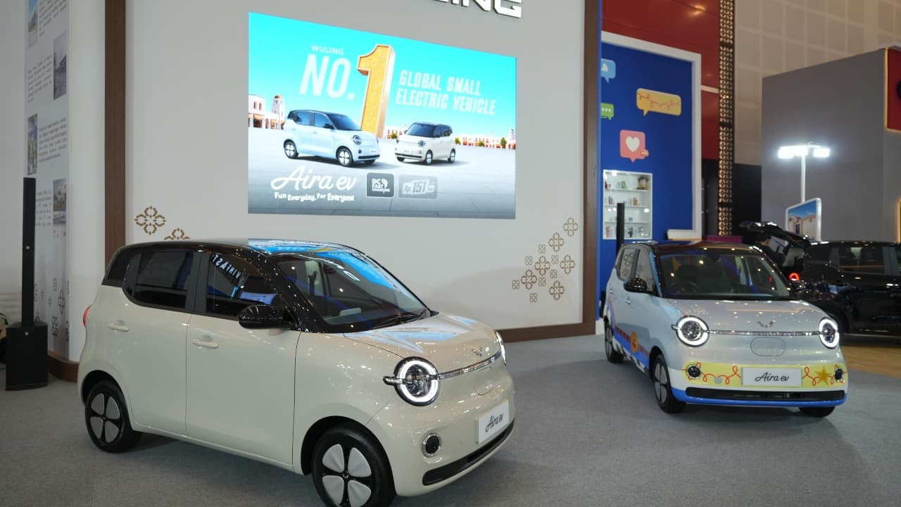 Wuling Hadirkan Aira ev Berdesain Disney Toy Story 5 di GIIAS Surabaya