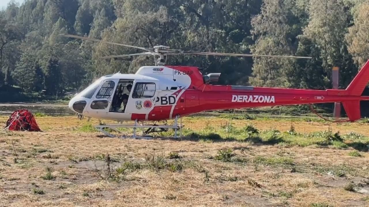 Karhutla Semeru Meluas, Water Bombing Diterjunkan