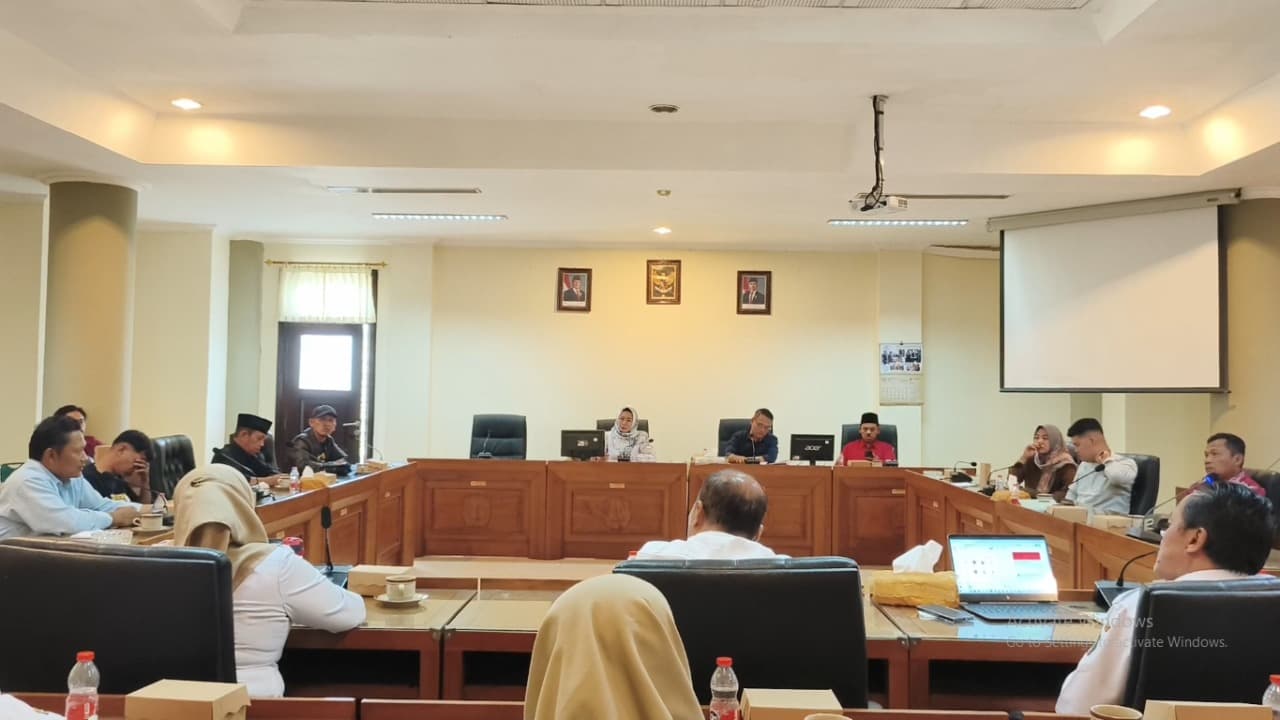 Serapan Telur Tertekan, DPRD Magetan Bawa Aspirasi Peternak ke Pusat