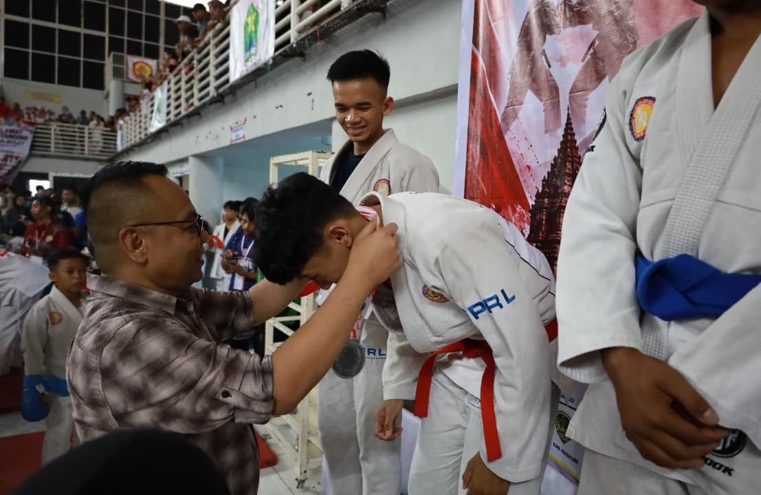 Hadiri Kejurprov di Gresik: Cak Yebe Serukan Persatuan Perguruan Ju-Jitsu Songsong PON 2028