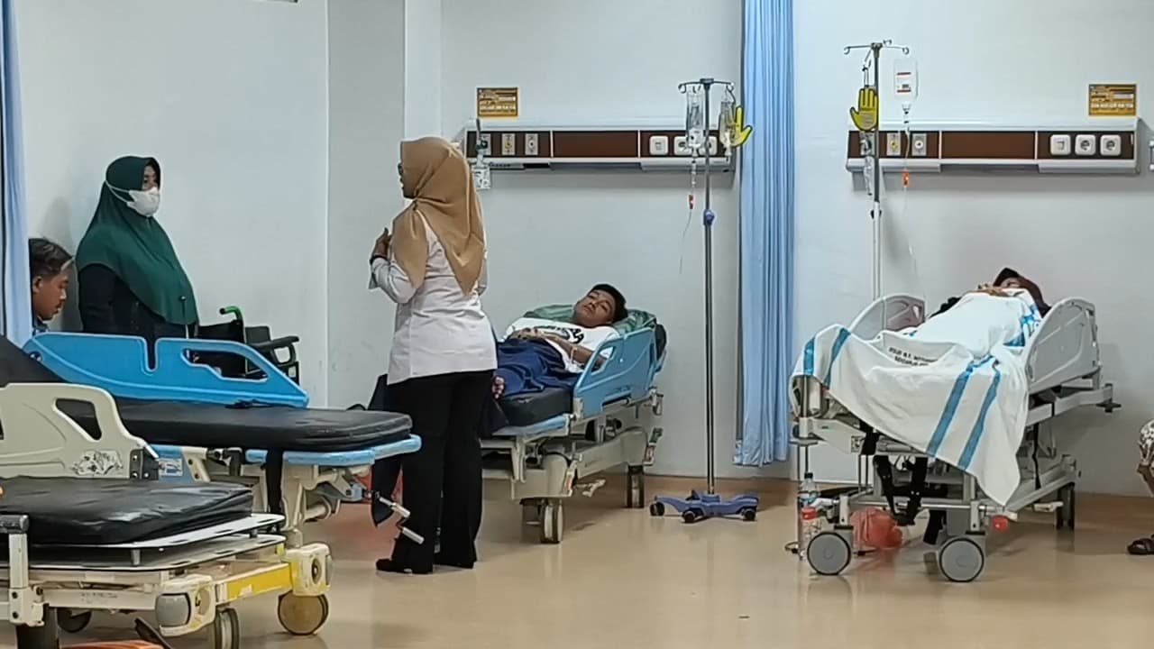 7 Korban Dugaan Keracunan MBG Masih Dirawat Intensif di RSUD Notopuro