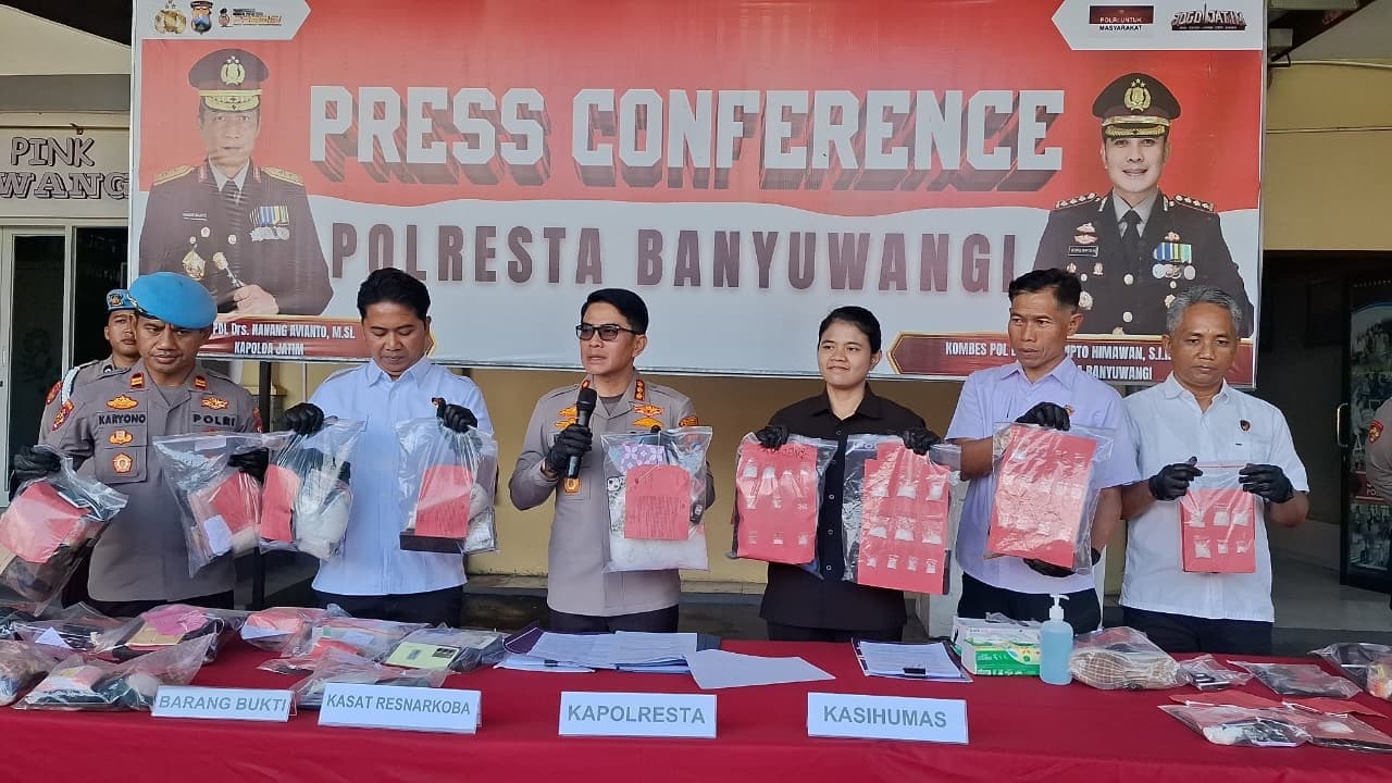 Bawa Sabu 1 Kg, Pasutri di Banyuwangi Ditangkap Polisi