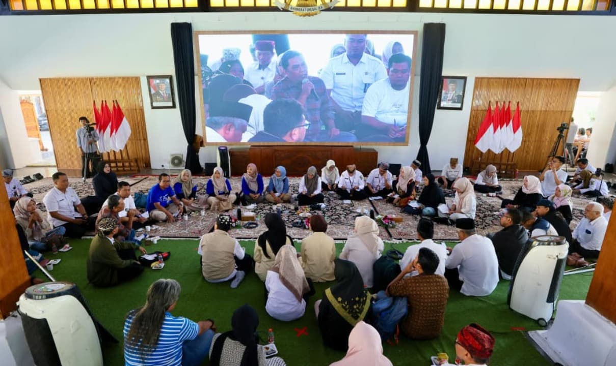 Gesah Pendidikan Bareng Bupati Ipuk, Beasiswa hingga Masa Depan Anak Disabilitas Jadi Pembahasan