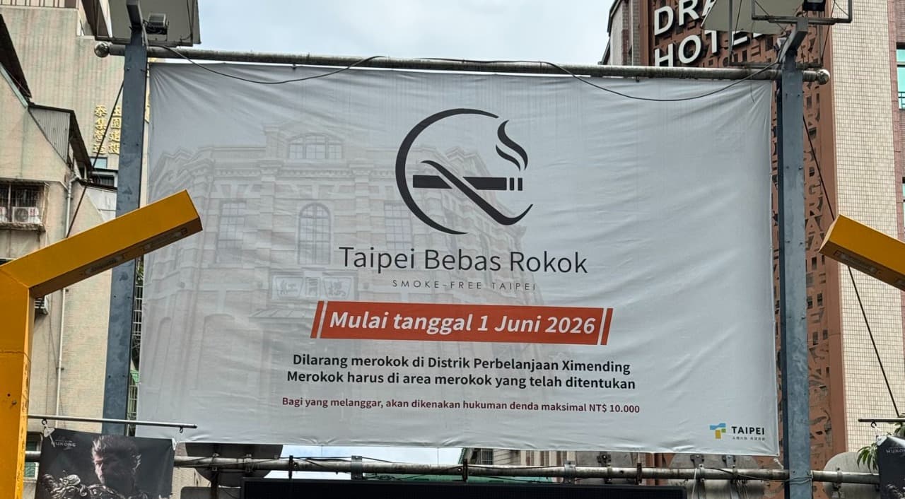 WNI Merokok Sembarangan di Taipei, Spanduk Larangan Berbahasa Indonesia Terpasang