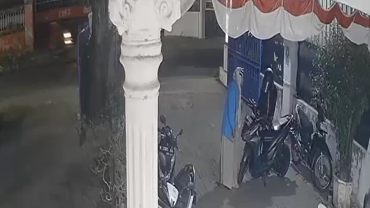 Curi 22 Karung Pakan Ternak di Probolinggo Terekam CCTV, Pelaku Ditangkap Usai Tahlil