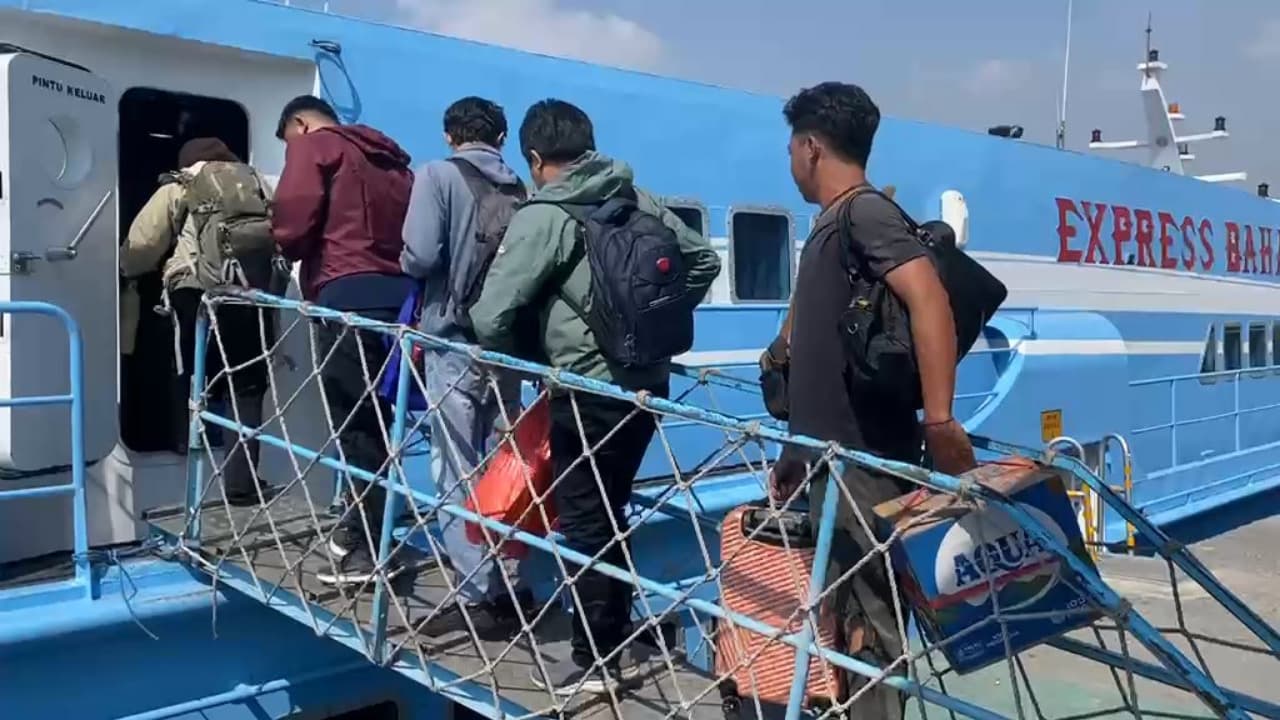 Penyeberangan Gresik-Bawean Kembali Beroperasi, Distribusi Logistik Mulai Lancar