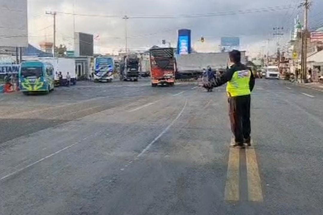 Tak Ada Antrean di Jalur Utama, Macet Ketapang Terurai