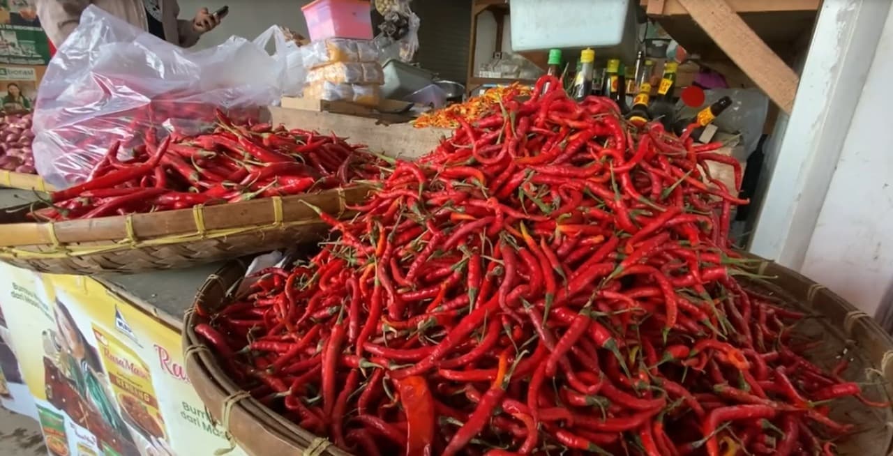 Kemarau Panjang Bikin Harga Cabai Rawit di Kota Blitar Meroket Rp 75 Ribu per Kilogram