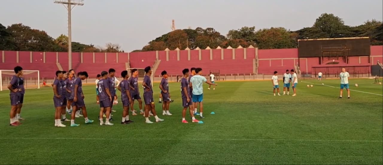 Persik Kediri Bertolak ke Bogor via Bandara Dhoho, Misi Bangkit di Pekan Kedua