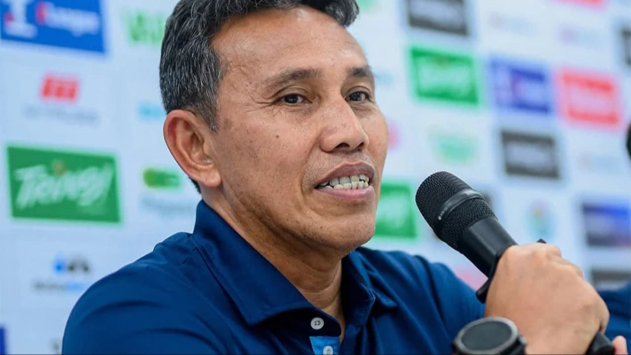 Awali Kompetisi dengan Poin Minus, Persela Bidik Kemenangan Lawan Persis Solo