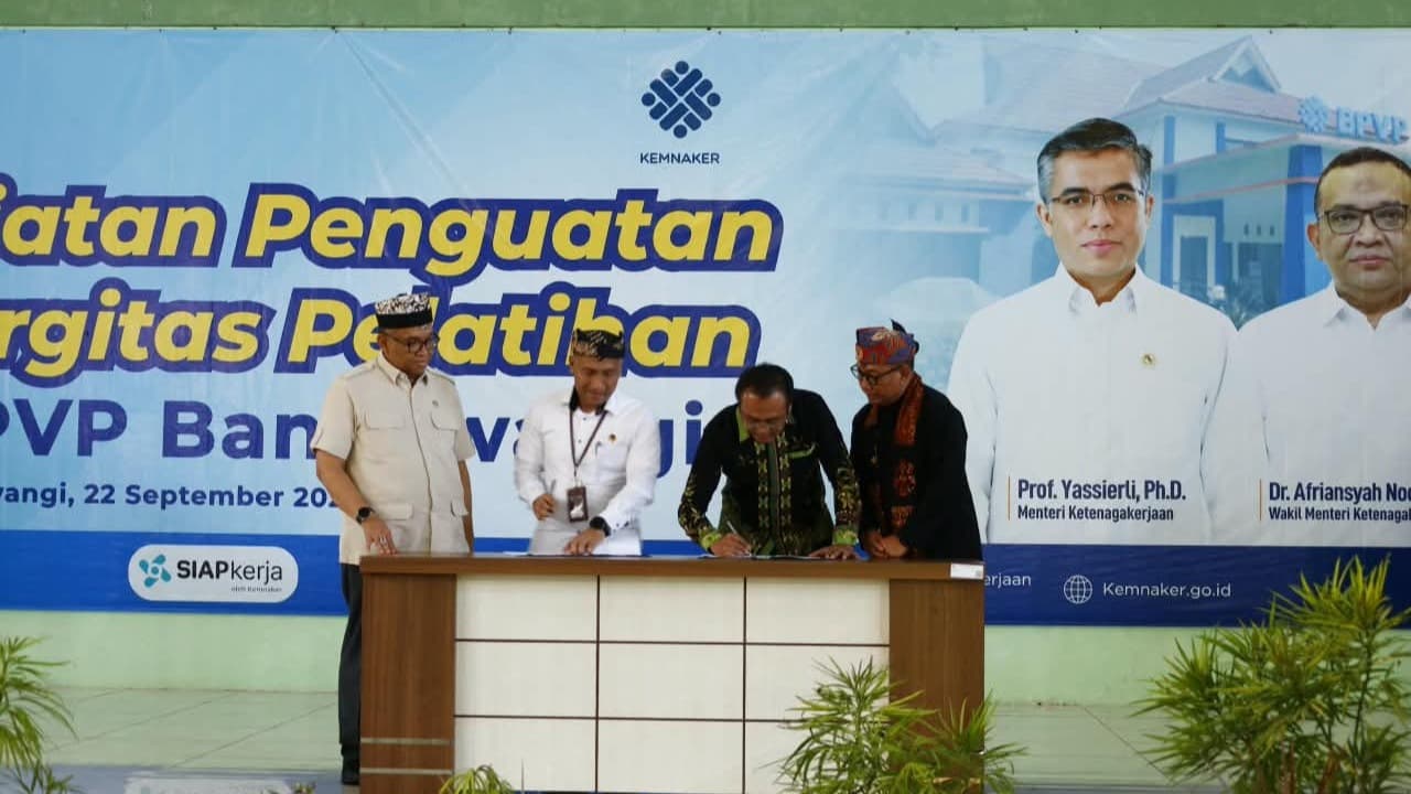 Buka Pelatihan Vokasi di Banyuwangi, Wamenaker Targetkan Anak Muda Tembus Pasar Kerja di Jepang