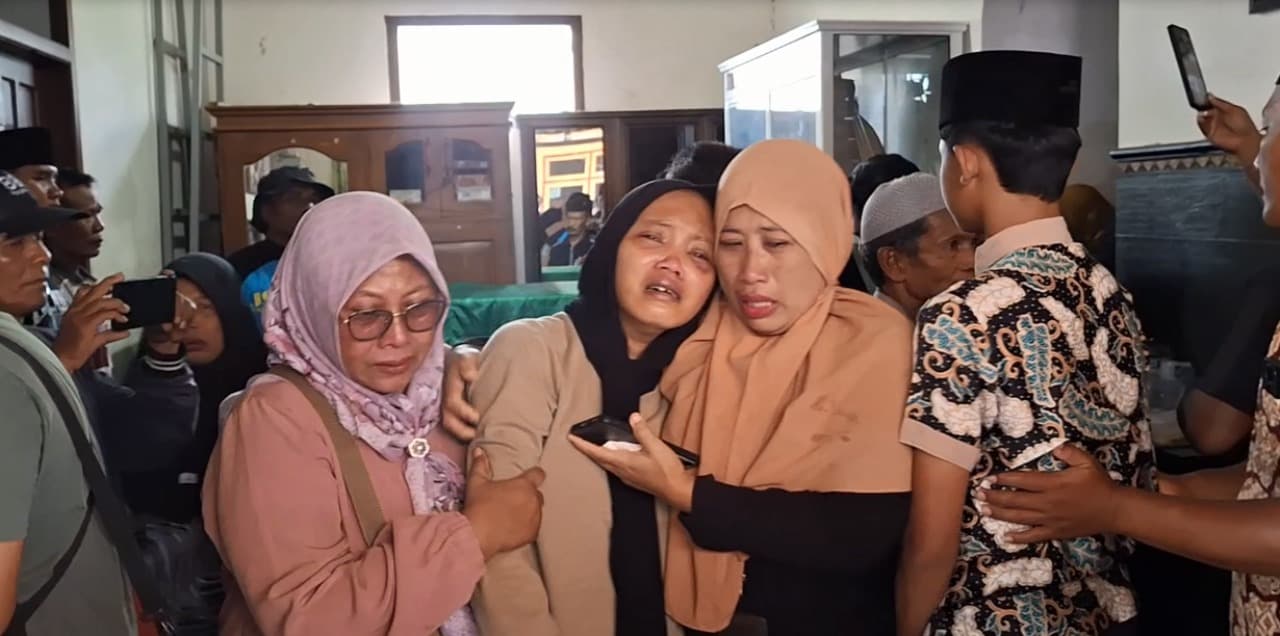 Pulang dari Mengantar Marmer, Sopir Truk Asal Tulungagung Jadi Korban KM Virgo 8