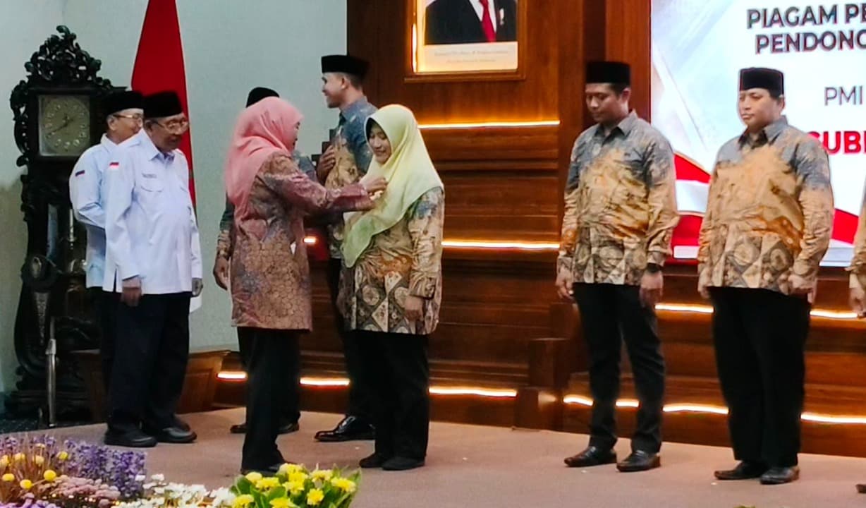 647 Pendonor Darah Sukarela 75 Kali Terima Penghargaan dari PMI