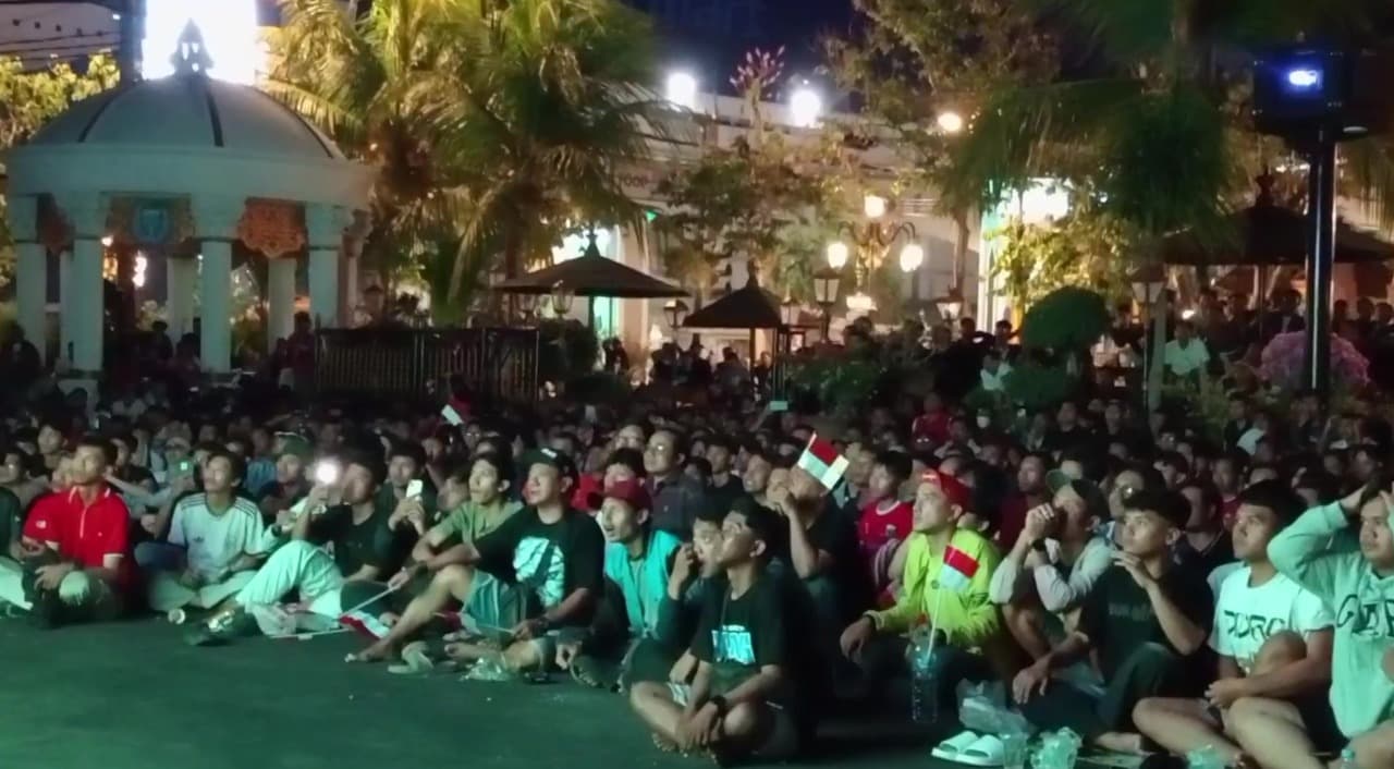 Nobar Timnas Indonesia vs Thailand, Ribuan Warga Madiun Rayakan Kemenangan