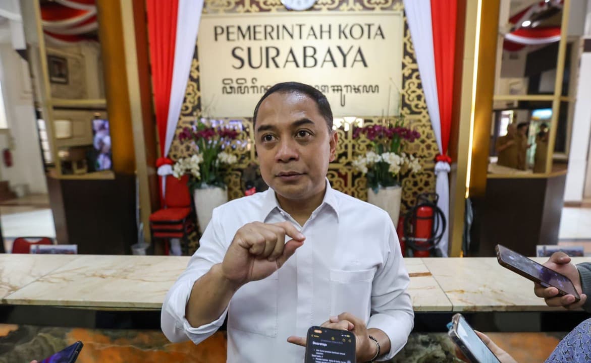 Wali Kota Surabaya Nonaktifkan Lurah yang Diduga Terlibat Pungli