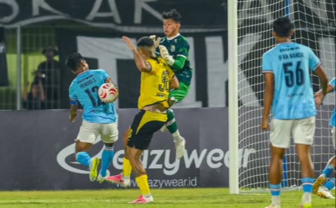 Kiper Persela dan Gelandang Deltras FC Masuk Starting XI Terbaik Pekan Keempat Championship