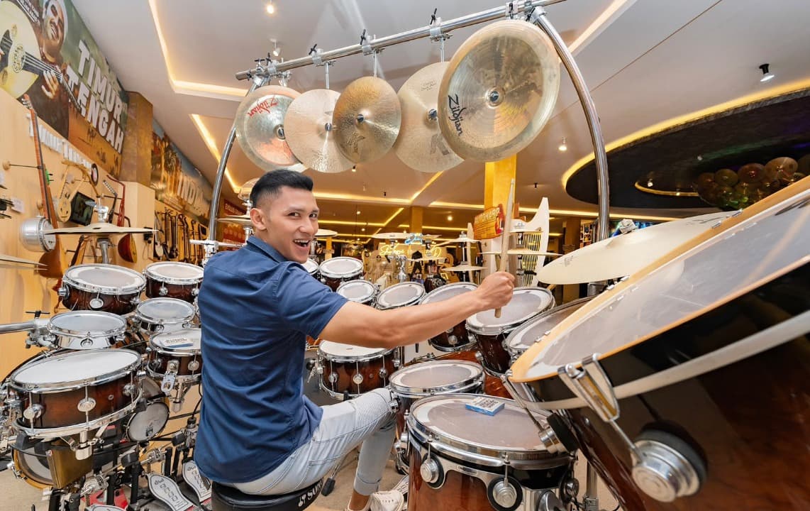 Cuma Sekali Kesempatan! Museum Musik Dunia Jatim Park 3 Hadirkan Whitney Houston Drum Challenge