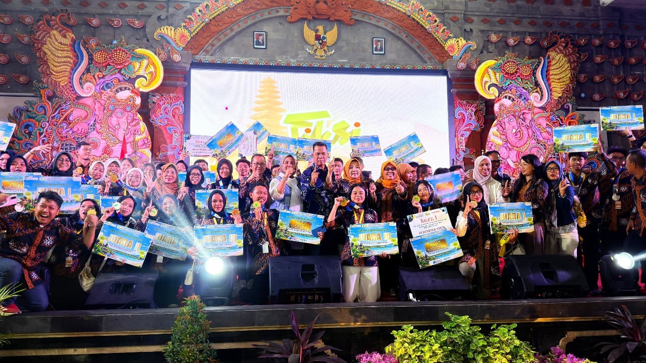 Jatim Juara Umum Festival Inovasi dan Kewirausahaan Siswa Nasional 2026