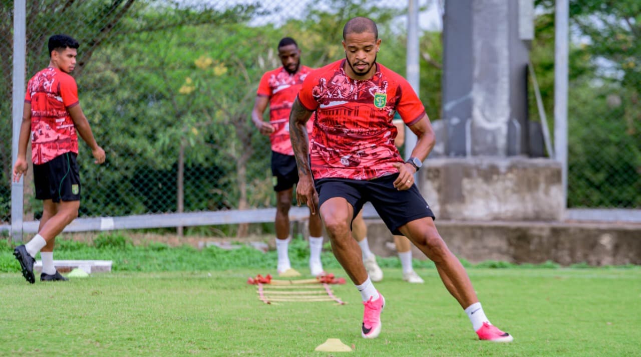 Jamu Madura United, Alex Martins Ingin Bawa Persebaya ke Jalur Kemenangan