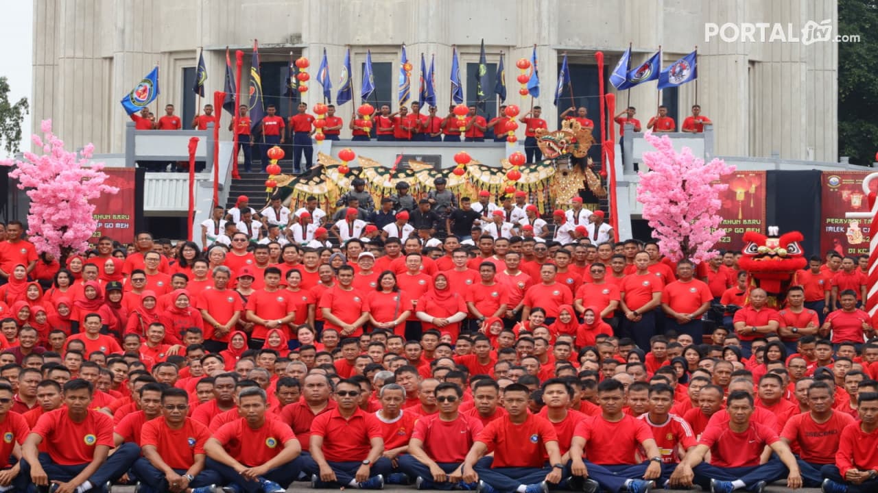 Peringati Imlek dan Cap Go Meh, Pangkoarmada II Pimpin Olahraga Bersama
