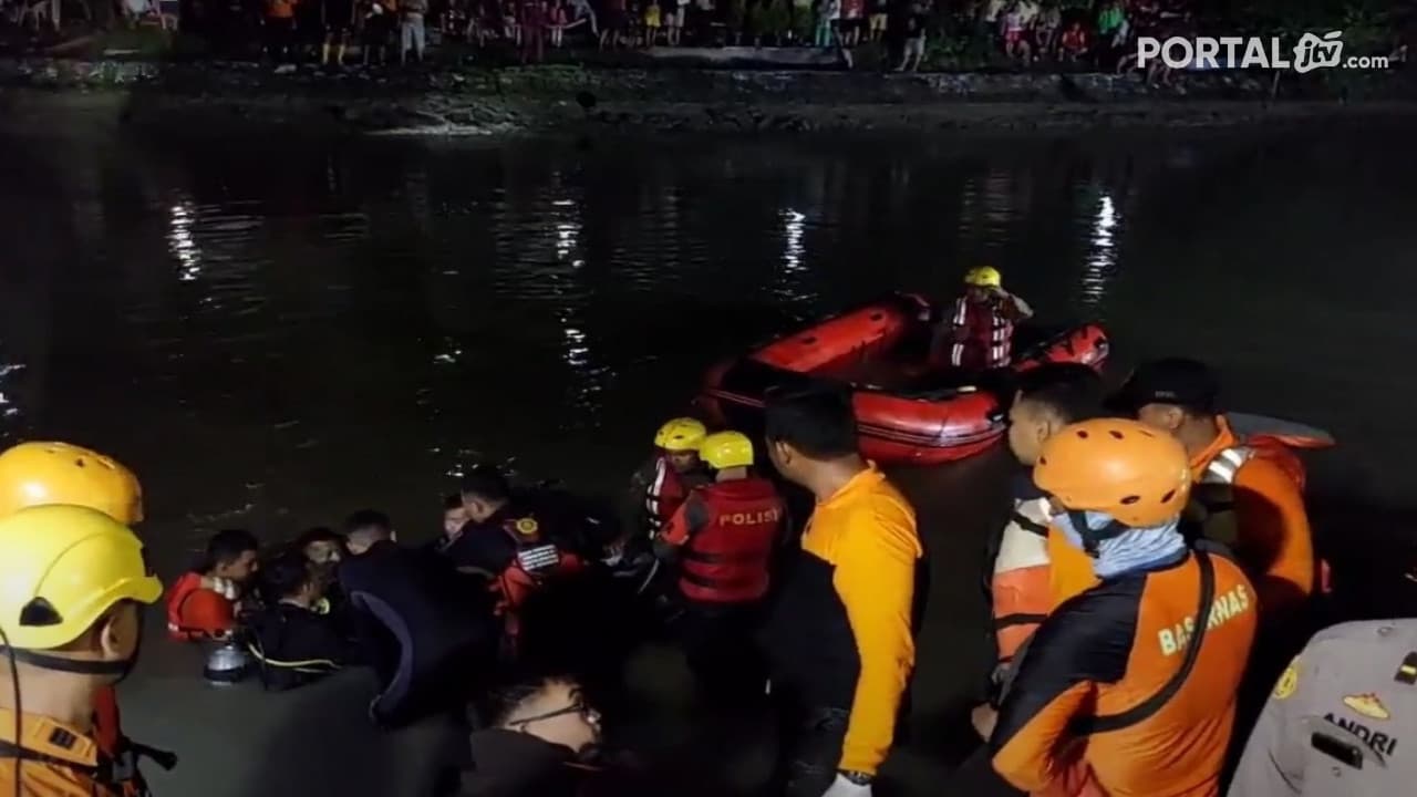  Cari Kerang, Warga Ngagel Hanyut Terbawa Arus Sungai Kalimas Surabaya