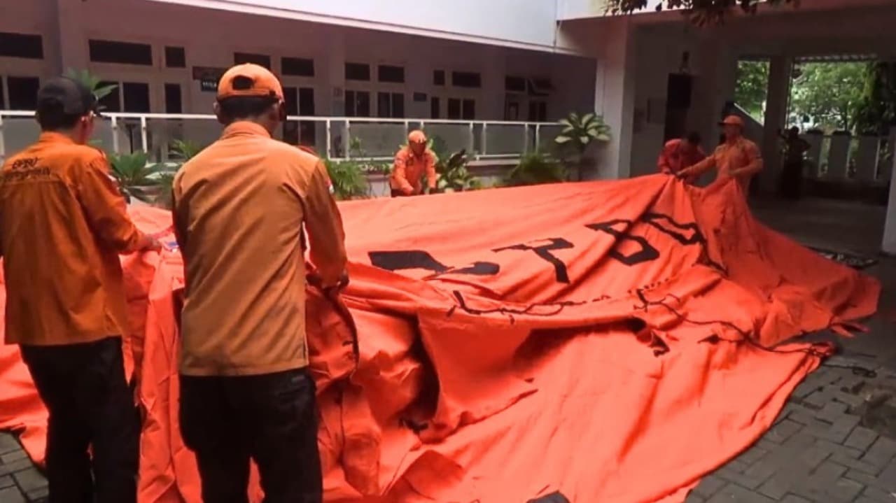 Antisipasi Gempa Susulan, BPBD Tuban Dirikan Tenda Pasien RS