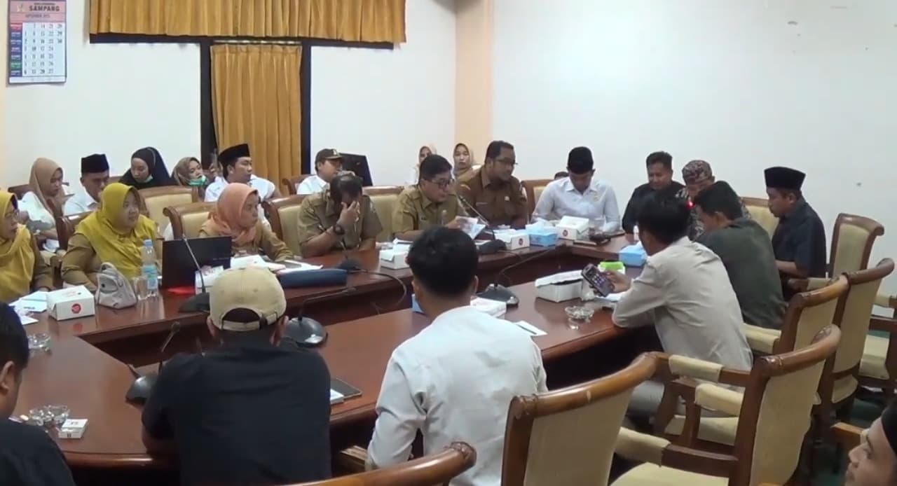 Tidak Diusulkan Jadi PPPK Paruh Waktu, Nakes Sampang Lapor ke DPRD