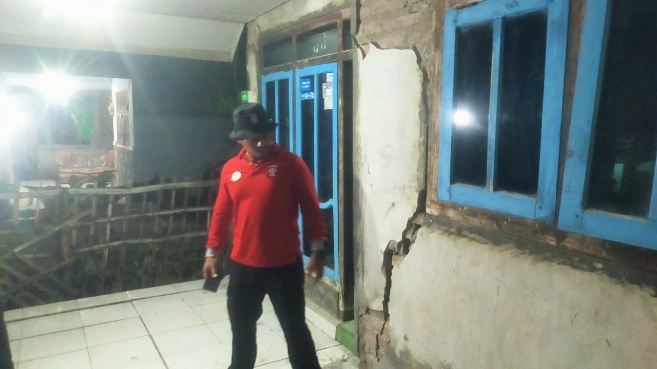 Kerusakan Meluas, 61 Rumah di Situbondo Rusak Akibat Gempa Banyuwangi