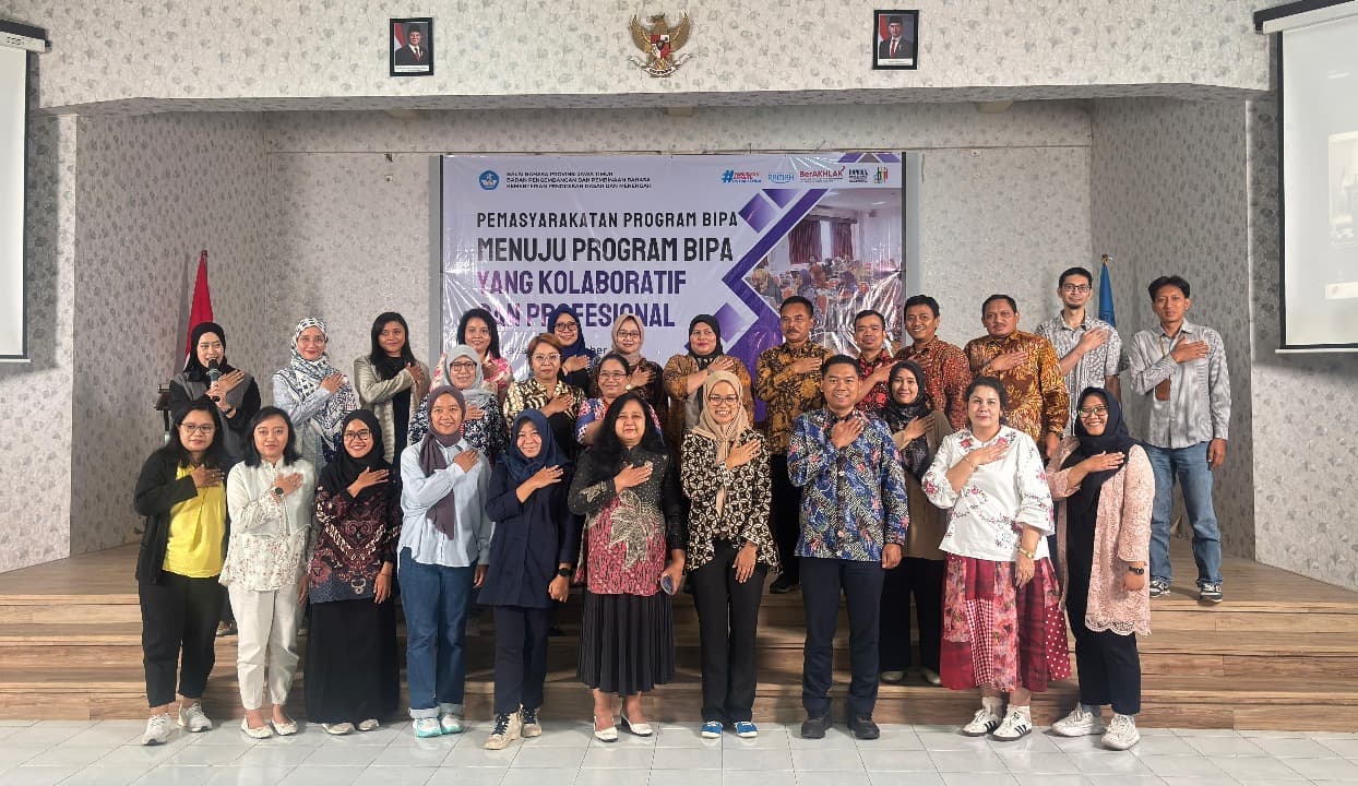 Balai Bahasa Jatim Perkuat Ekosistem BIPA dengan Diseminasi dan Ajang Menyanyi