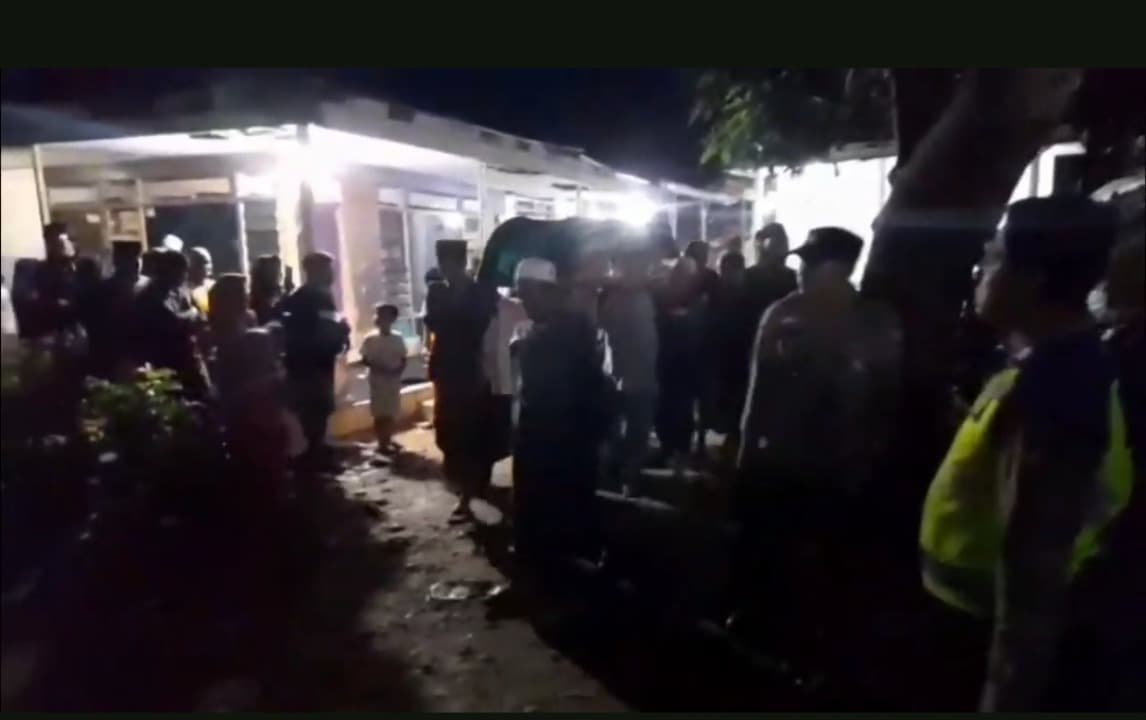 Jenazah Santri Korban Ambruknya Musala Al Khoziny Dimakamkan di Blega Bangkalan