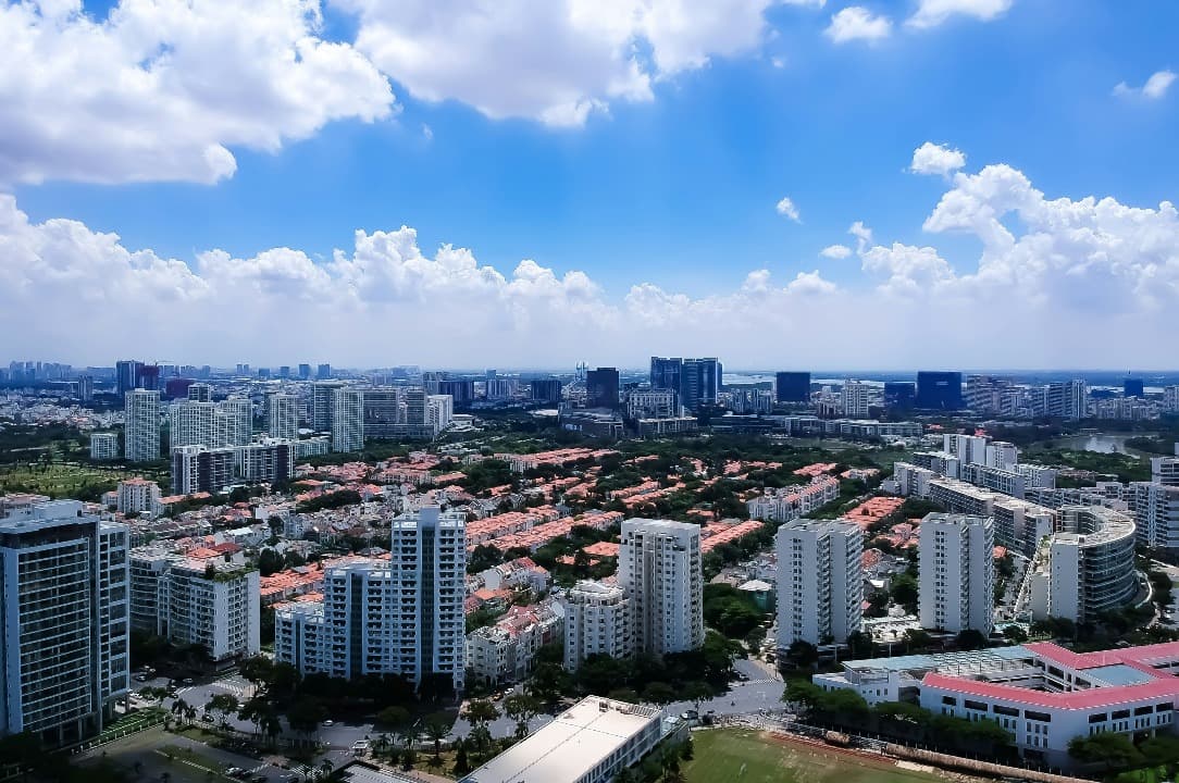 Cuaca Jawa Timur Didominasi Cerah Berawan Hari Ini, Suhu Udara Mencapai 37 Derajat Celcius