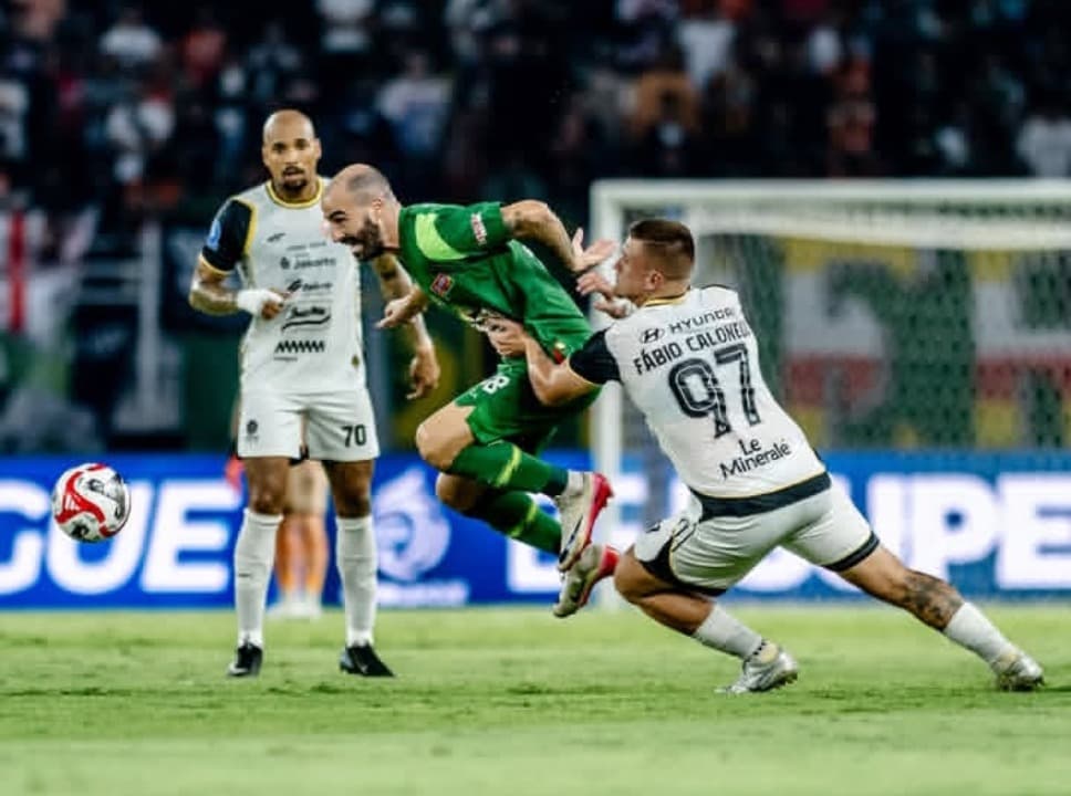 Kalah dari Persija, Persebaya Turun ke Posisi Tujuh Super League