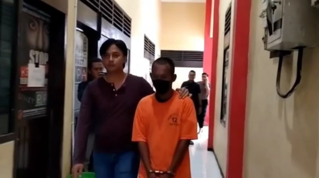 Modus Main Layangan, Diduga Pengedar Sabu di Bangkalan Ditangkap Polisi