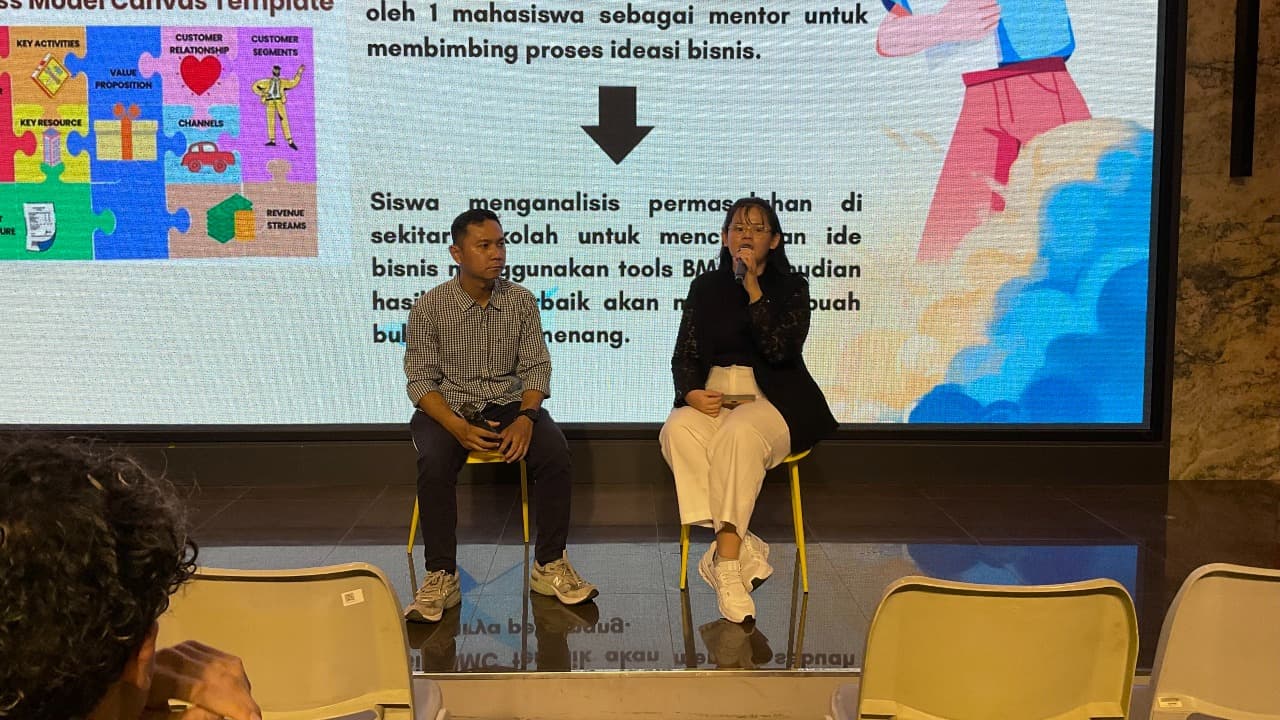 Dari Ide Sederhana, Kezia Victory Purwadi Wujudkan Karya Besar Lewat Buku Kolaboratif