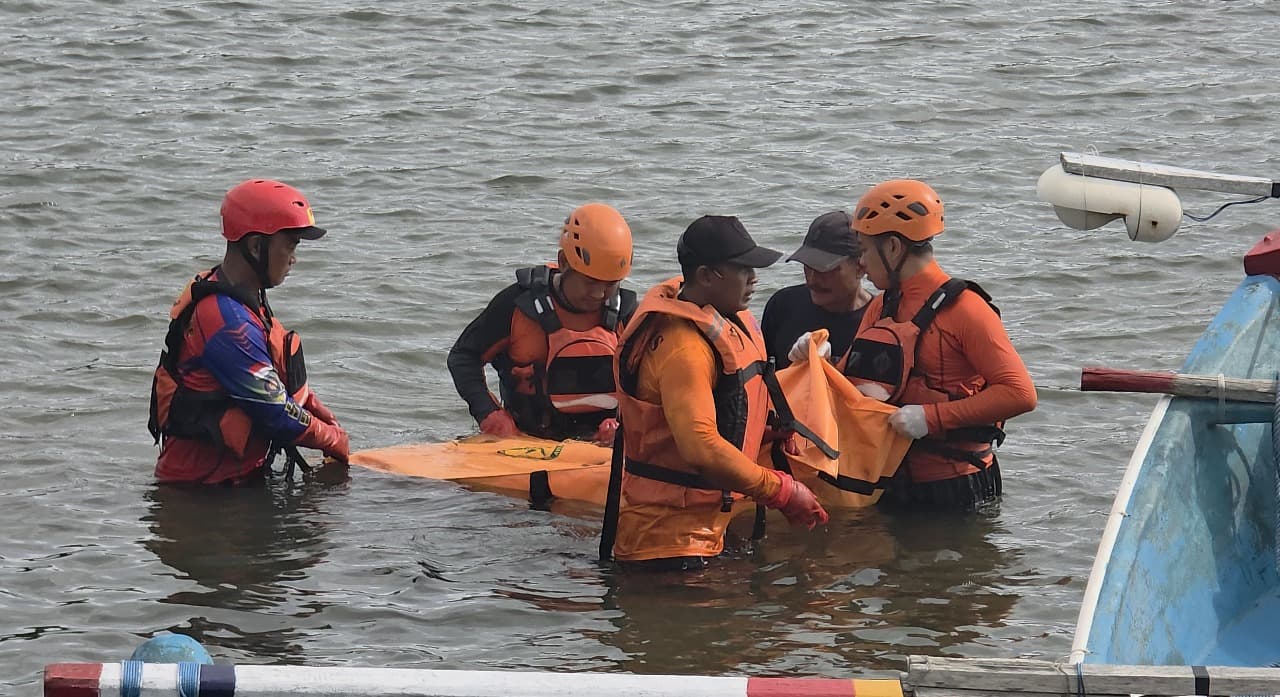 Pencari Kerang Tenggelam di Pantai Banyuwangi Ditemukan Meninggal Dunia