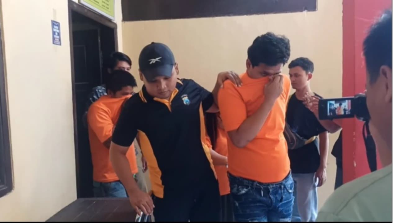 Polisi Ringkus Pasutri Pelaku Penipuan 10 Motor di Bangkalan