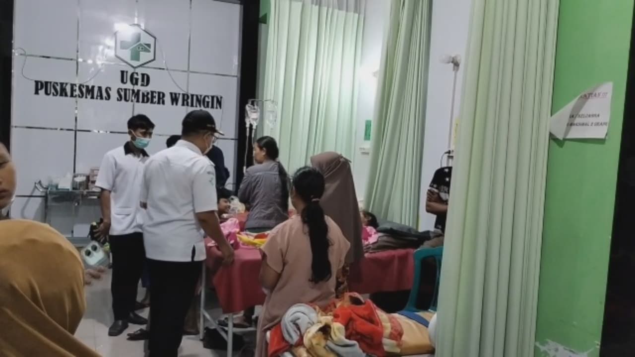 Puluhan siswa alami keracunan sajian mbg.