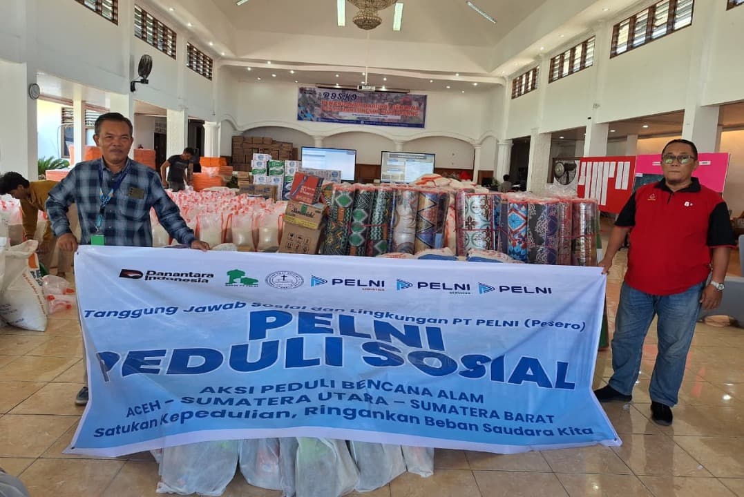 PELNI Salurkan Bantuan bagi Korban Banjir di Sumatera